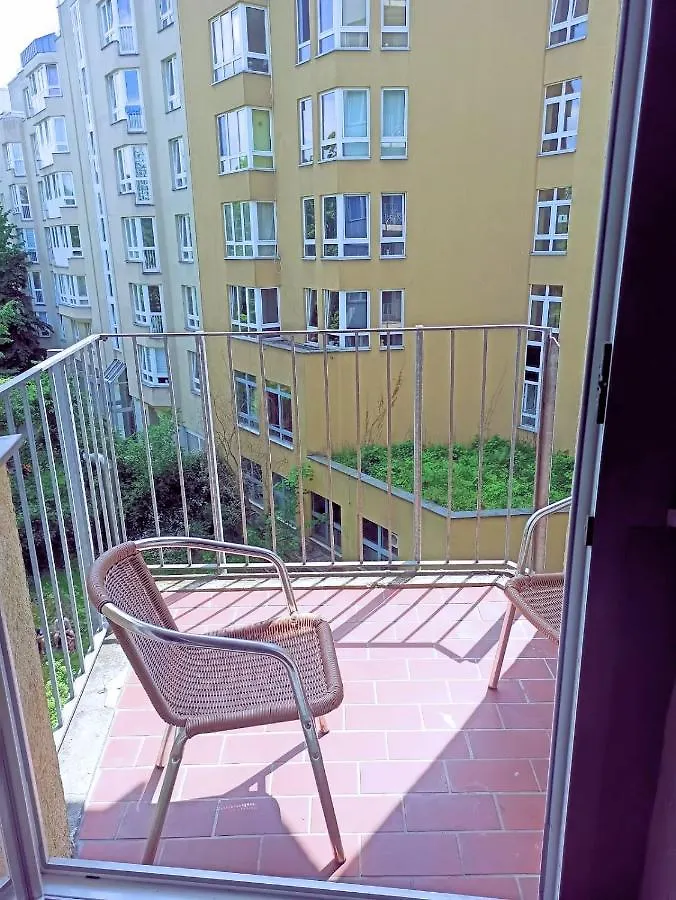 Puschkin Rooms Berlin 3*,  Almanya